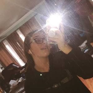 Meet your Posher, Elle